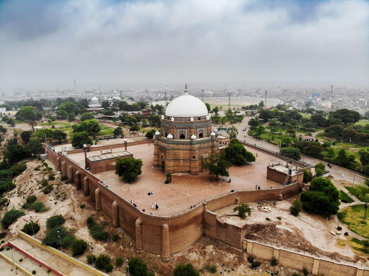 Rent a car in Multan, Pakistan