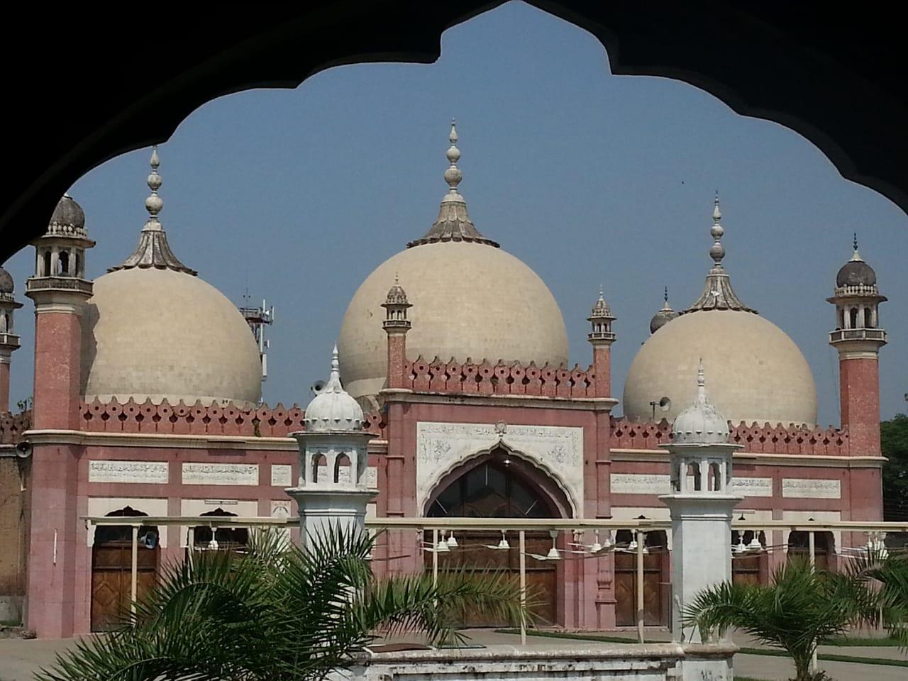 Rent a car in Gujrat, Pakistan